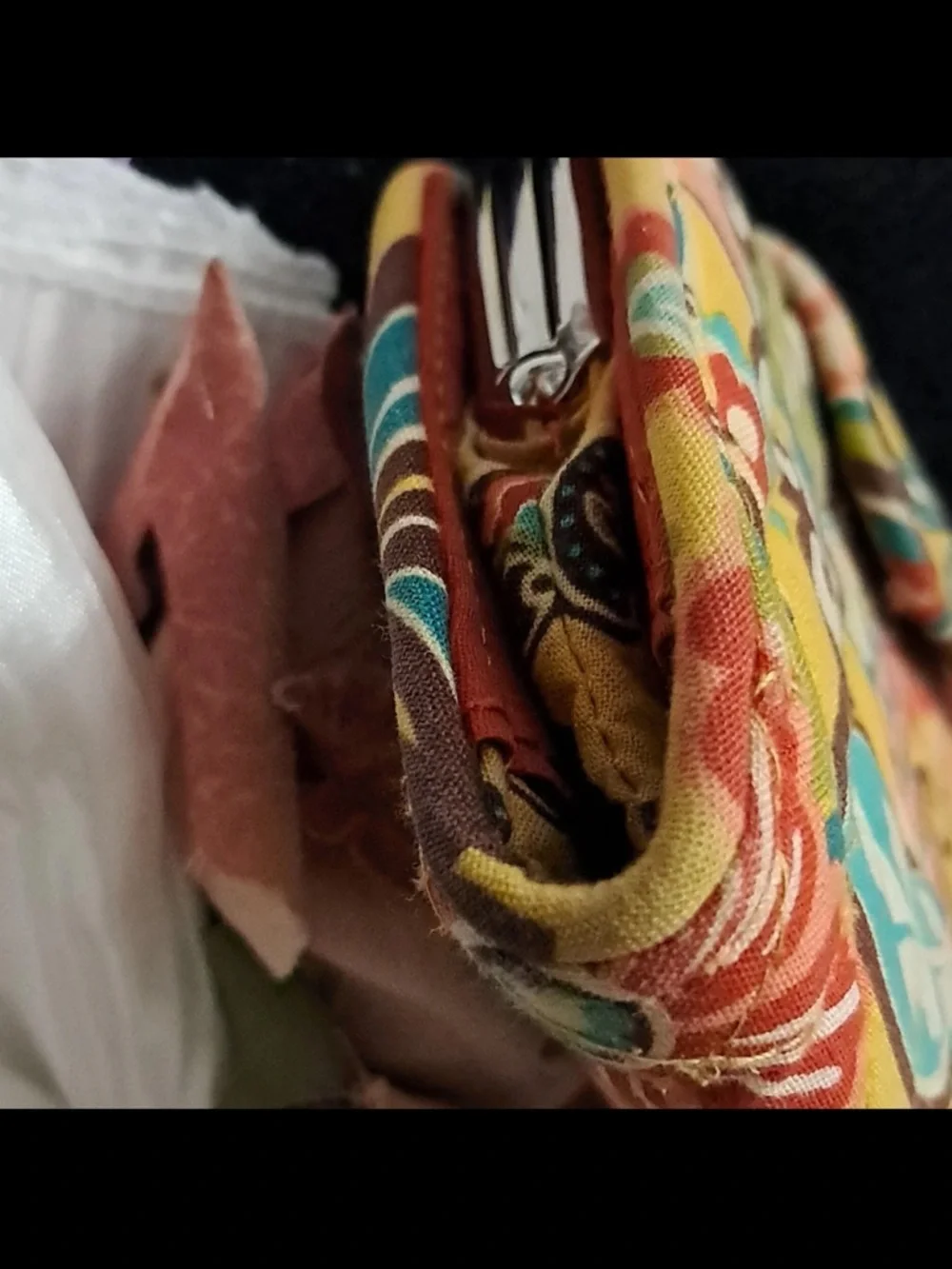 Vera Bradley Yellow, Teal & Coral Quilted Floral Paisley Wristlet - Picture 9 of 9
